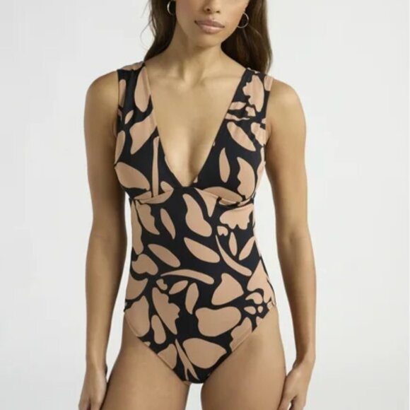 Sofia by Sofia Vergara Women's Carmen One Piece Swimsuit, Size L (12-14) - Picture 1 of 12